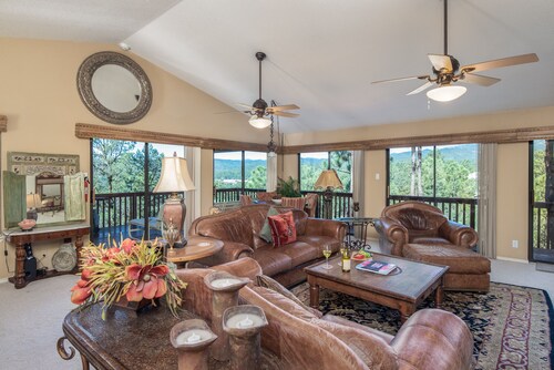 Family Friendly Ruidoso Close to Midtown Fireplace VIEWS, PRIVACY