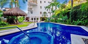 Outdoor pool - Luxury Condo Romantic Zone-Beach (Puerto Vallarta)