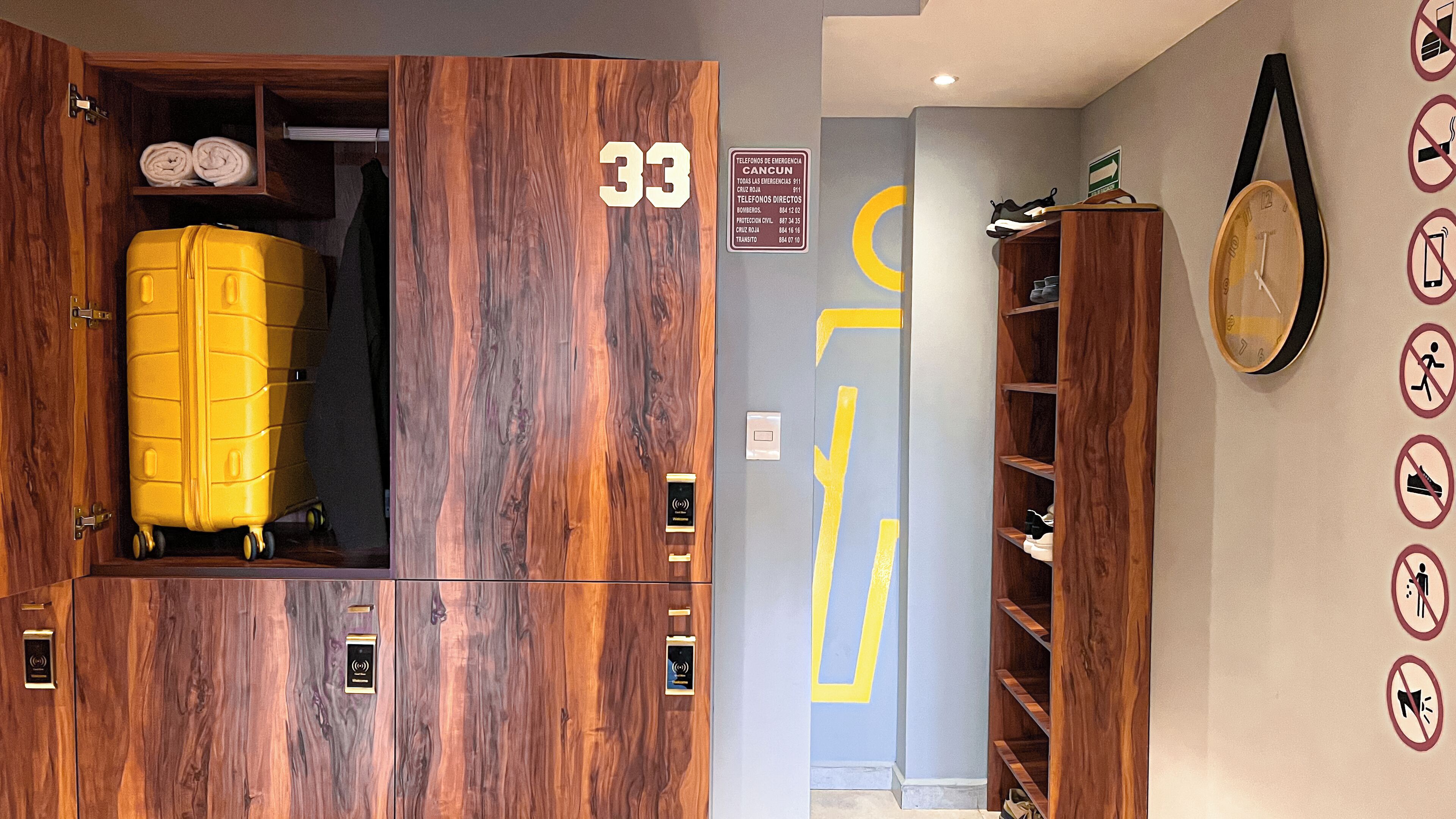 Foto - The Yellow Capsule Cancun Close to Airport