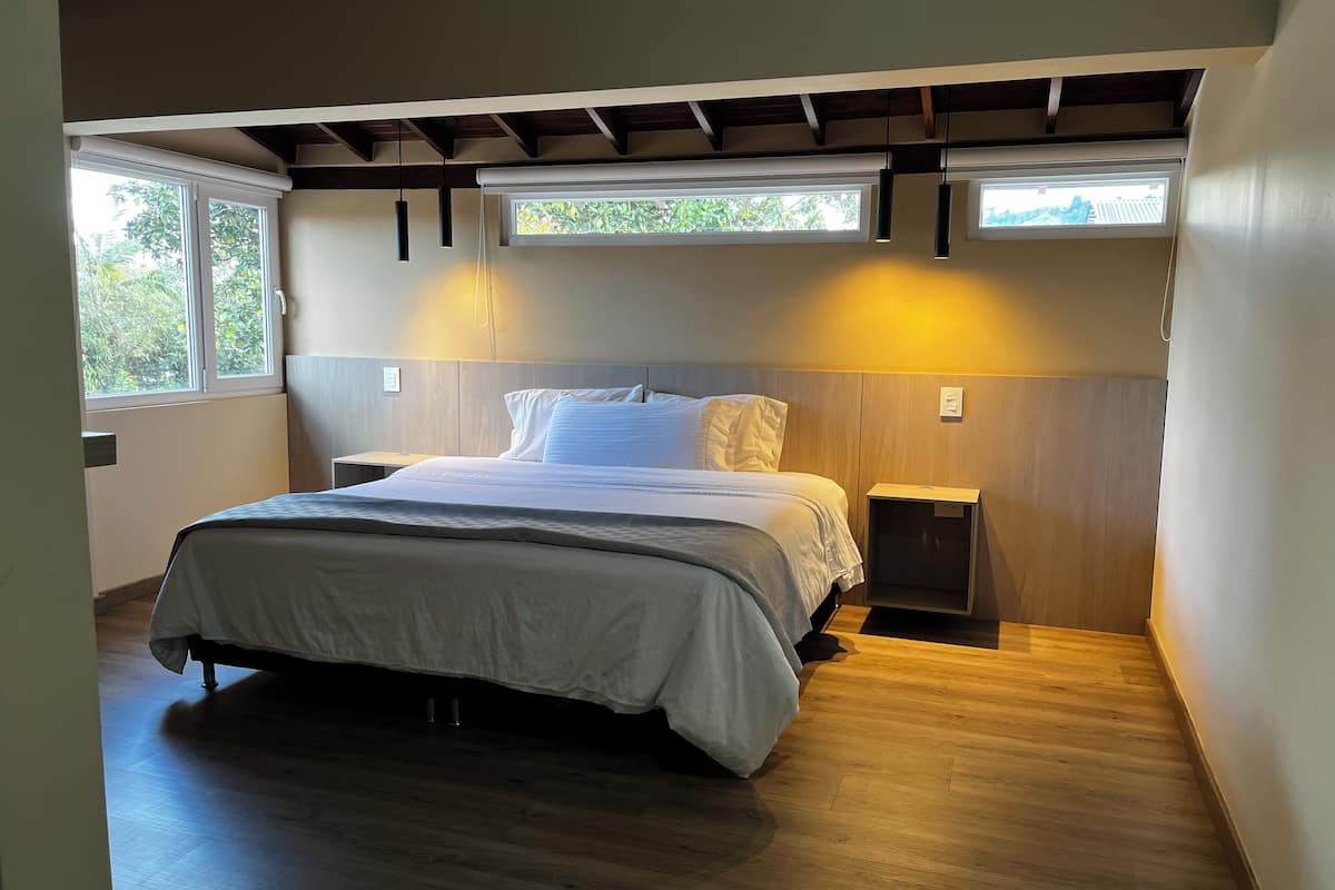 deluxe room | 1 bedroom, premium bedding, individually furnished, blackout curtains