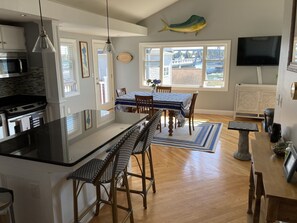 Fridge, microwave, oven, stovetop - Waterfront condo with sweeping Portsmouth views - 3 (Kittery)