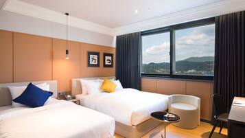 Deluxe Twin Room, River View