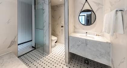 Brown Dot Hotel Jinju Chungmugong