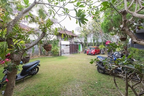 Free self parking