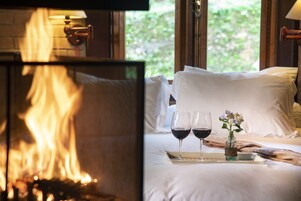 Ropa de cama de alta calidad, cubrecamas y colchones con pillow-top 