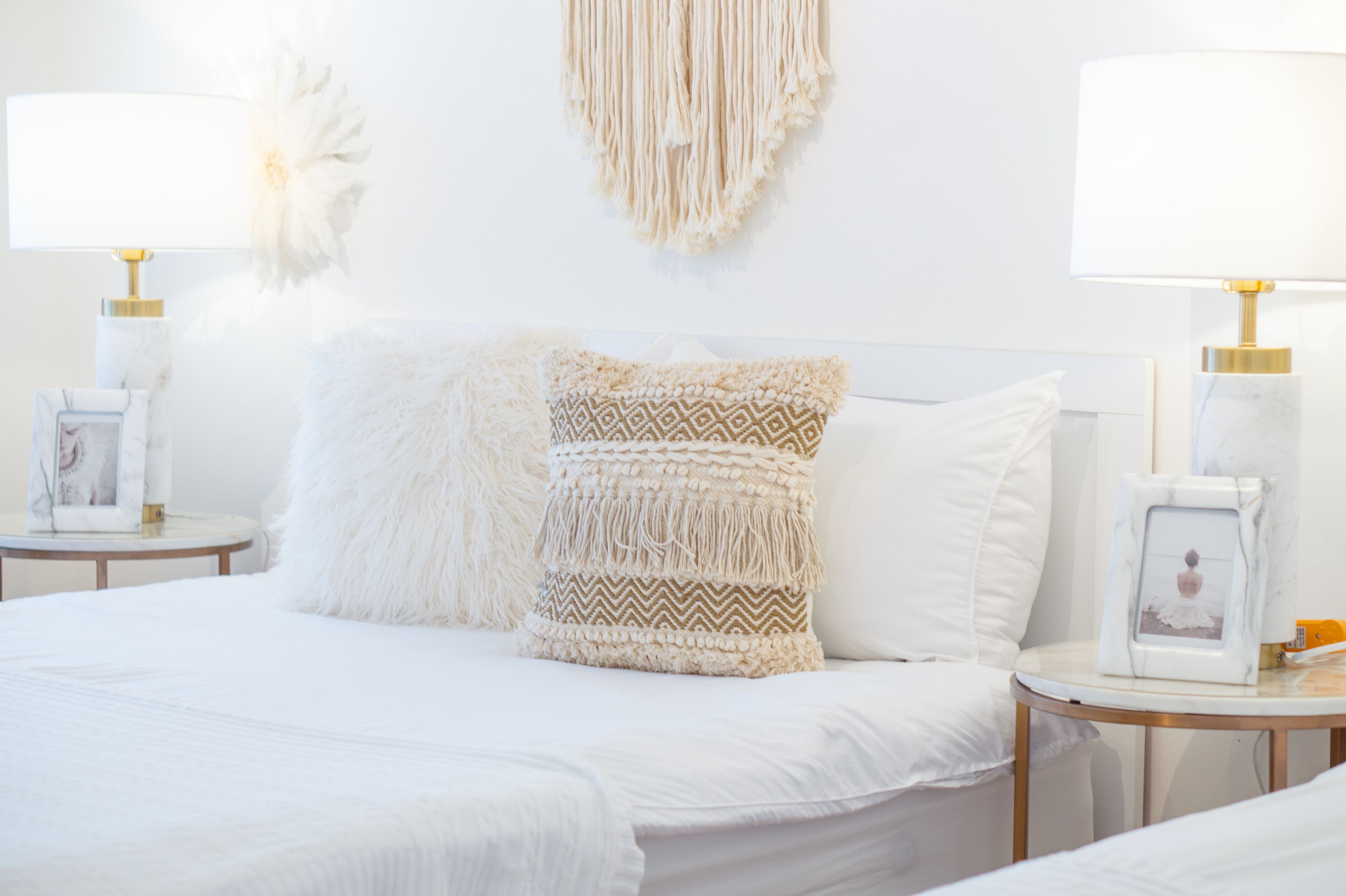 Family Room (20) | Desk, blackout curtains, free WiFi, bed sheets