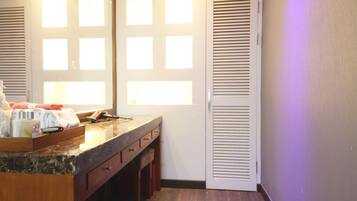 Superior Room | Free WiFi, bed sheets