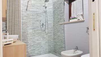 Deluxe-Zimmer | Badezimmer