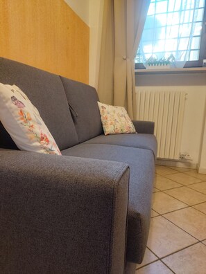 Familie suite, 2 slaapkamers | Luxe beddengoed, donsdekens, Tempur Pedic-bedden, gratis wifi