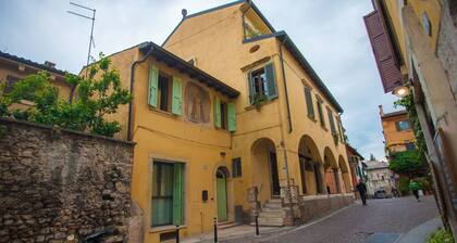 Palazzo Ponte Pietra
