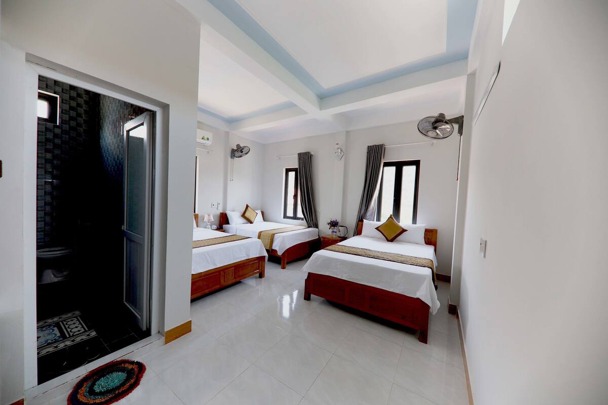 Premium bedding, Select Comfort beds, minibar, blackout curtains