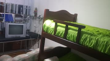 Quarto básico | Área de estar