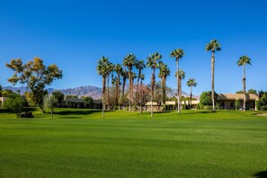 Golf - PRISTINE POOLSIDE GETAWAY (Cathedral City)
