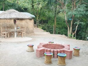 Property grounds - ETU Adventures Homestay (Bhattiyat)