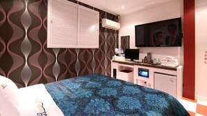 Chambre Standard double, fumeur | Accès au Wi-Fi (inclus), décor unique, ameublement unique