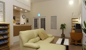 ロビー応接スペース