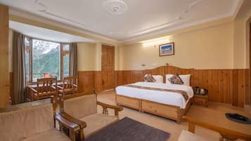 Superior Room, Balcony, Mountain View | 1 bedroom, blackout drapes, iron/ironing board, rollaway beds