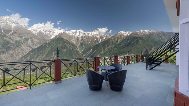 Unclassified image, 1 of 51, button - Echor The Alpine Crest Kalpa (Kalpa)