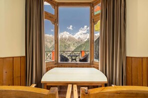 Chambre Premium, vue montagne | Vue sur les montagnes