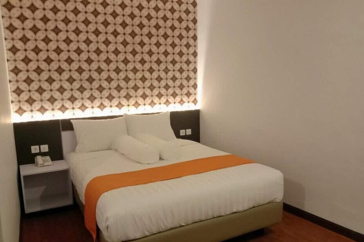 Deluxe Double Room | Desk, soundproofing, free WiFi