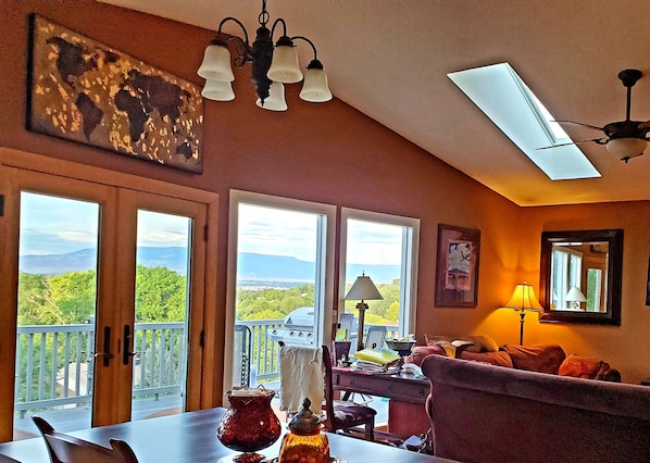 Smart TV, fireplace, printers