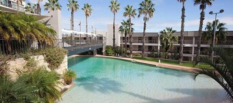 R113-人里離れたビーチサイドリトリート！