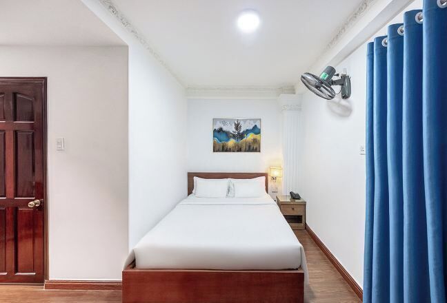 Minibar, in-room safe, blackout curtains, iron/ironing board
