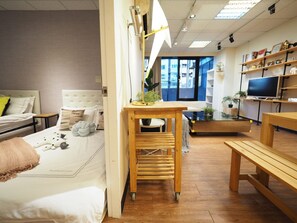 Familjelägenhet - 2 sovrum | Mörkläggningsgardiner, strykjärn/strykbräda, gratis wi-fi och sängkläder
