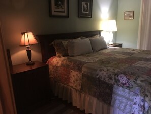 1 chambre, fer et planche Ă repasser, Wi-Fi, draps fournis