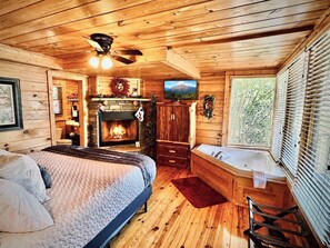 5 bedrooms, iron/ironing board, travel crib, free WiFi