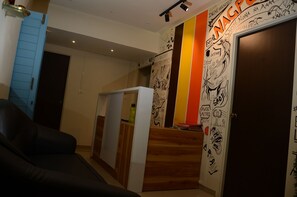 Reception - Elita Rooms (Nagpur)