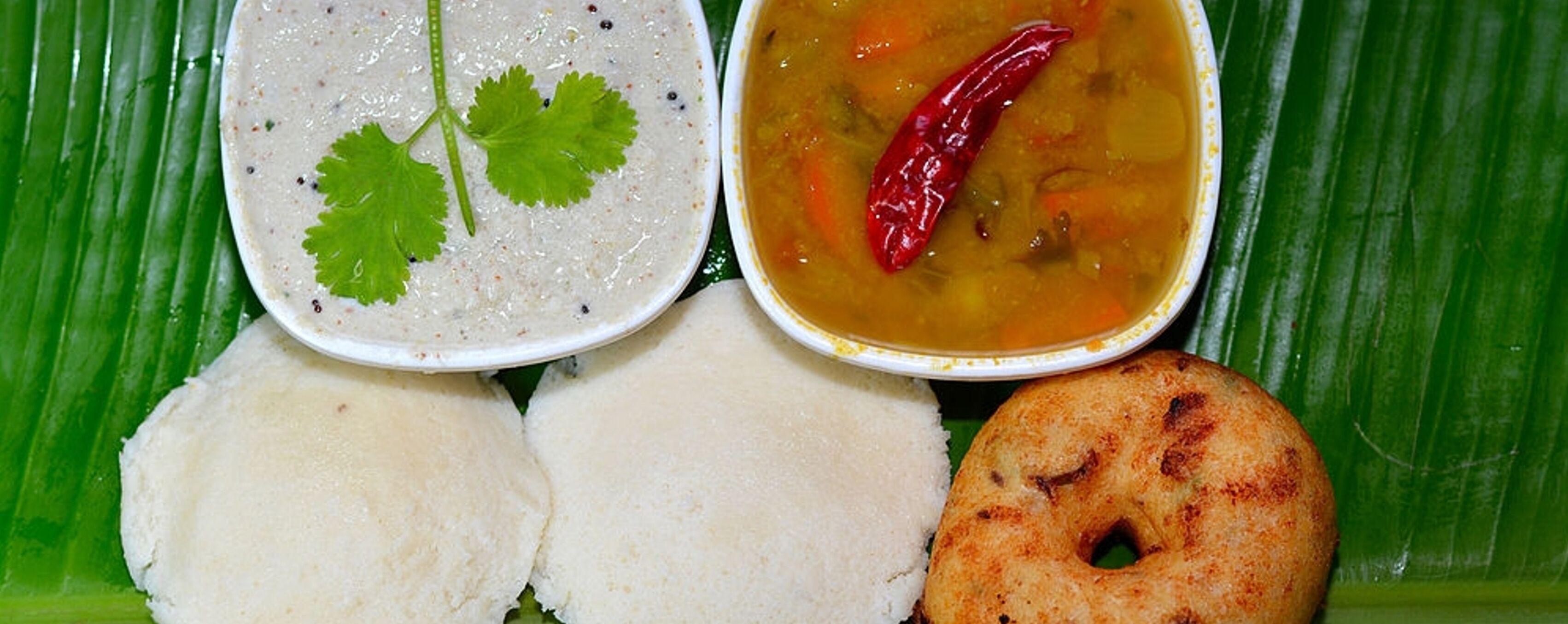 每日付費供應當地料理早餐