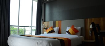 Elita Rooms