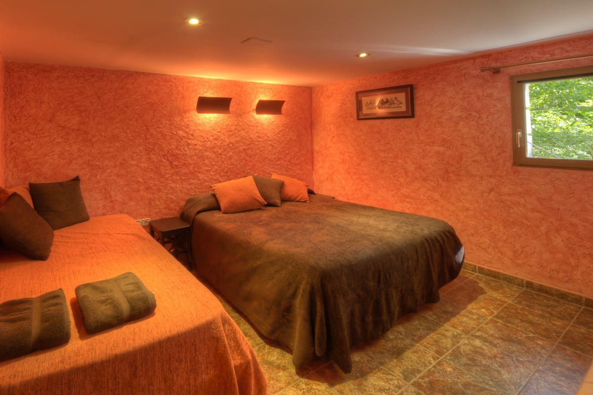 Family Room | Down comforters, individually decorated, individually furnished, desk