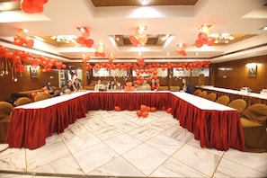 Banquet hall - Hotel Sheetal Regency (Mathura)