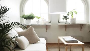 Studio, Sauna | Living area