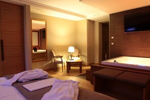 Suite, bain à remous