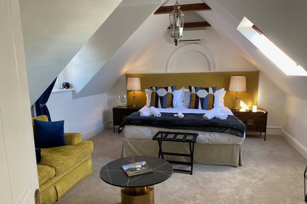 1 slaapkamer, luxe beddengoed, donzen dekbedden, Tempur Pedic-bedden