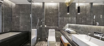 Qianna Qianxun Boutique Hotel