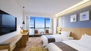 ห้องซูพีเรียทวิน | ตู้นิรภัยในห้องพัก, โต๊ะทำงาน, ผ้าม่านกันแสง, Wi-Fi ฟรี