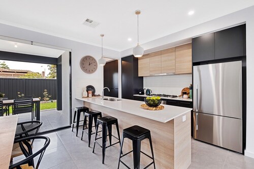 Eton House, Brand new house that you will not want to leave!