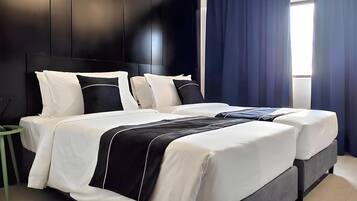 Minibar, in-room safe, desk, laptop workspace