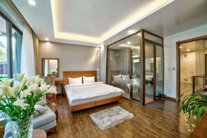 Deluxe Double Room | Living area - Lustig Hostel (Sa Pa)