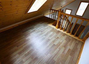 Duplex (106)