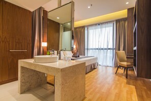 Bathroom sink - D'majestic Place by Homes Asian 5 (Kuala Lumpur)