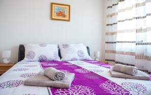 Villa, 2 Bedrooms | 2 bedrooms, desk, iron/ironing board, free WiFi