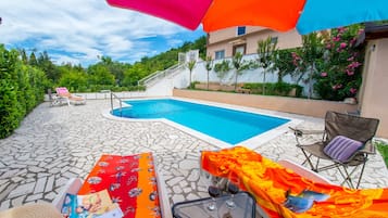Sundeck