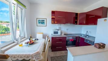 Vila, 2 kamar tidur | Dapur pribadi | Lemari es, microwave, oven, dan kompor