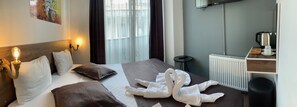 Classic-værelse | Premium-sengetøj, minibar, gratis Wi-Fi, sengetøj