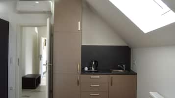 Single Room, Private Bathroom | 1 bedroom